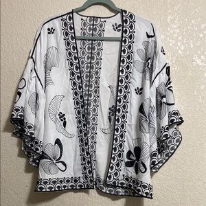 FLORAL DESIGN CARDIGAN